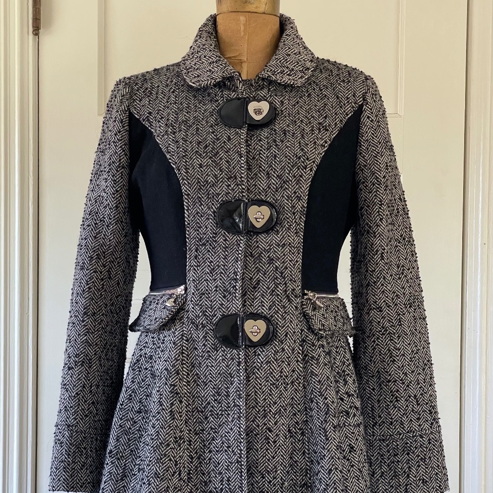 Betsy Johnson Herringbone Wool Peplum Dress Coat Size 6